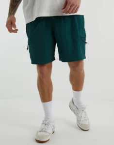NYLON CARGO SHORTS IN GREEN