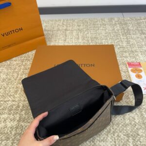 Alternative view of WORLDWIDE ZIP UP OVERSIZED SWEAT IN WASHED BLACK